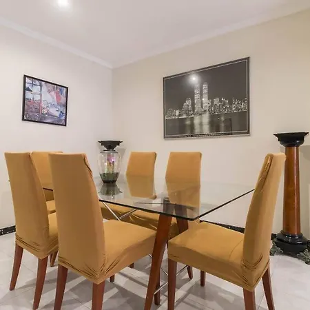 Διαμέρισμα Albareda Canteras *